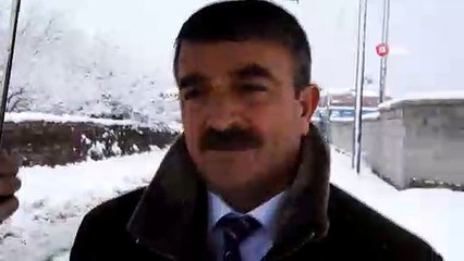 Ahlat Belediyesi'nden yol açma çalışması