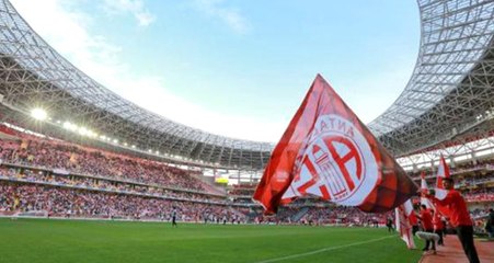 Antalyasporlu Taraftarlardan Fenerbahçelileri Kızdıran Tezahürat: Fenerbahçe Kümeye
