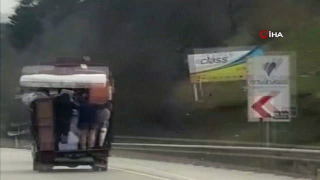 Bursa Ankara yolunda yürekleri ağza getiren görüntü