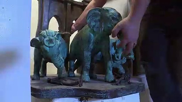 Monumentos à mentira