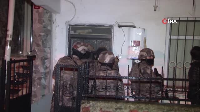 İstanbul'da Uyuşturucu Tacirlerine Narkotik Operasyonu: 40 Gözaltı