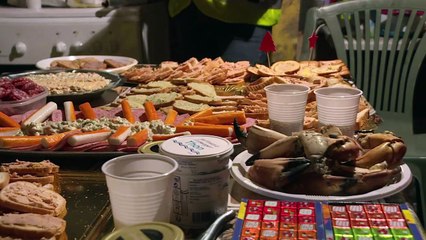 French protesters celebrate 'yellow vest' Christmas