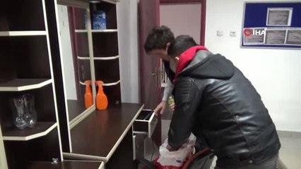 Mesleki Eğitim Merkezi Öğrencilerinden Hastanede Yatan Yaşlılara 'Bakım Hizmeti'