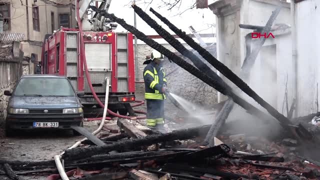 Karabük Safranbolu'da 170 Yıllık Tarihi Konak Kül Oldu