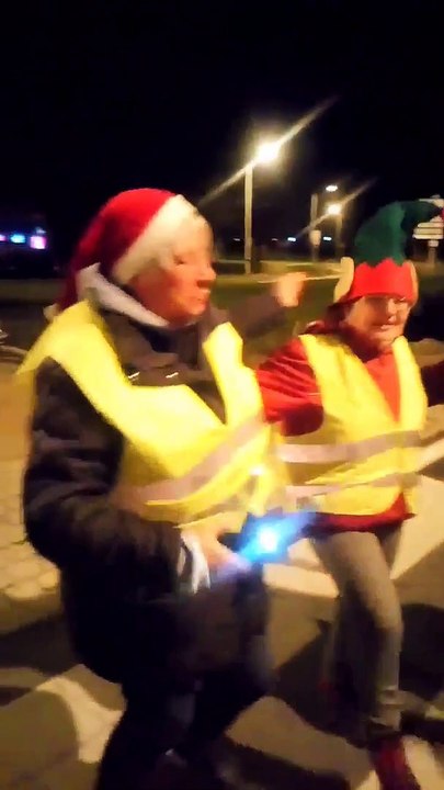 Les gilets jaunes de Villefranche célèbrent Noël