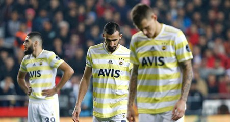 Son 10 Sezonda İlk Yarıyı 17. Sırada Tamamlayan Sadece Bir Takım Küme Düşmedi