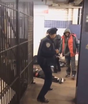 Medeniyet dediğin tek dişi kalmış canavar