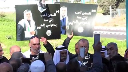 İsrail, 137 kez yıktığı El-Arakib köyünün 69 yaşındaki aşiret Şeyhi Ebu Aziz'i tutukladı