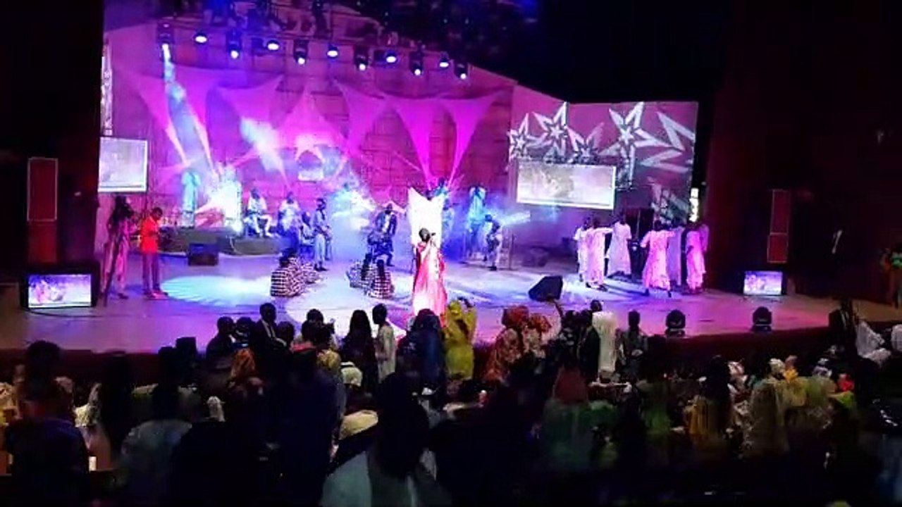 Mouhamed Niang assure le spectacle au grand theatre (Partie 1)