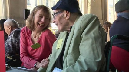 Un déjeuner de Noël à Garnier pour les personnes seules