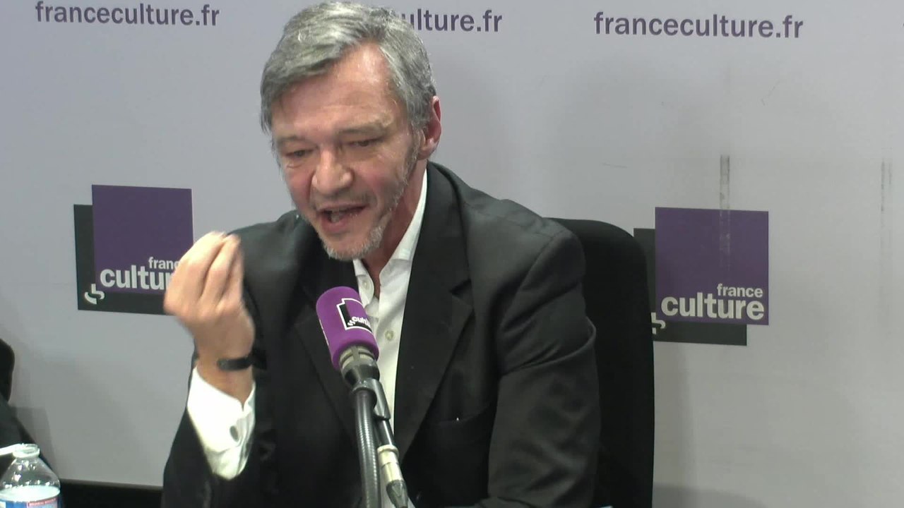 Stephane Rozès : "Emmanuel Macron a oublié qu'il n'était qu'un acteur d'une pièce écrite par le peuple"