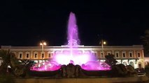 Natale Bari: lo spettacolo luminoso nella fontana di piazza Moro - video