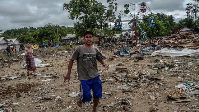 Falso alarme de novo tsunami assusta indonésios