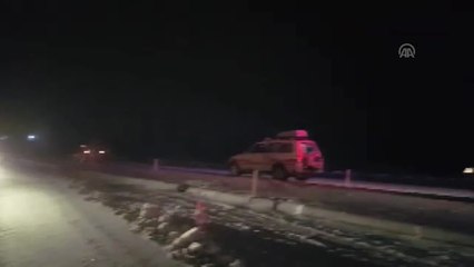 Kırşehir'de Yolcu Otobüsünün Devrildi (2)