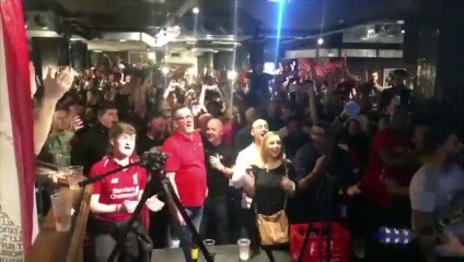 Los Hinchas del Liverpool le Hacen una Canción a Van Dijk