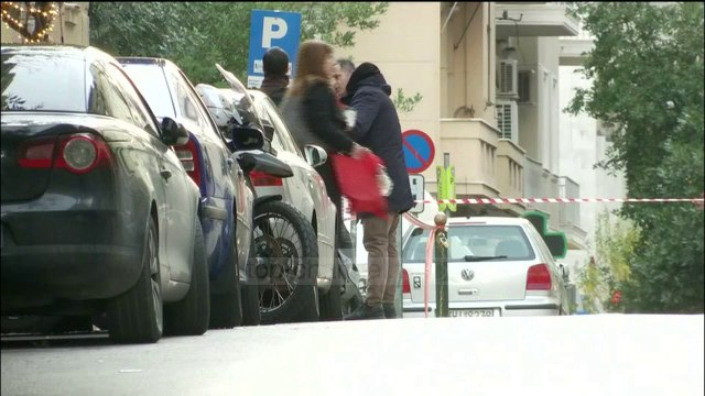Pa Koment - Athinë, shpërthim bombe pranë një kishe - Top Channel Albania - News - Lajme