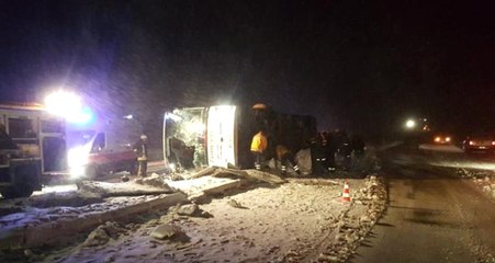 Son Dakika! 3 İlde Yolcu Otobüsleri Kaza Yaptı: 3 Ölü, 72 Yaralı