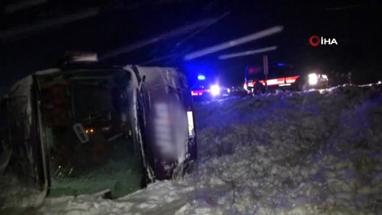 Ankara'da Yolcu Otobüsü Devrildi: 20 Yaralı