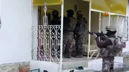 Van merkezli muvazzaf askerlere FETÖ operasyonu