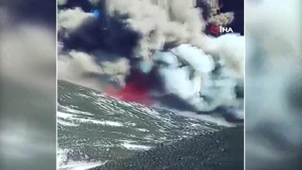 Etna Yanardağı Çevresinde 4.8 Büyüklüğünde Deprem: 2 Yaralı