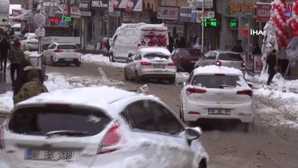 Aksaray Kar Yağışı Etkili Oldu.. Okullar 1 Gün Tatil Edildi