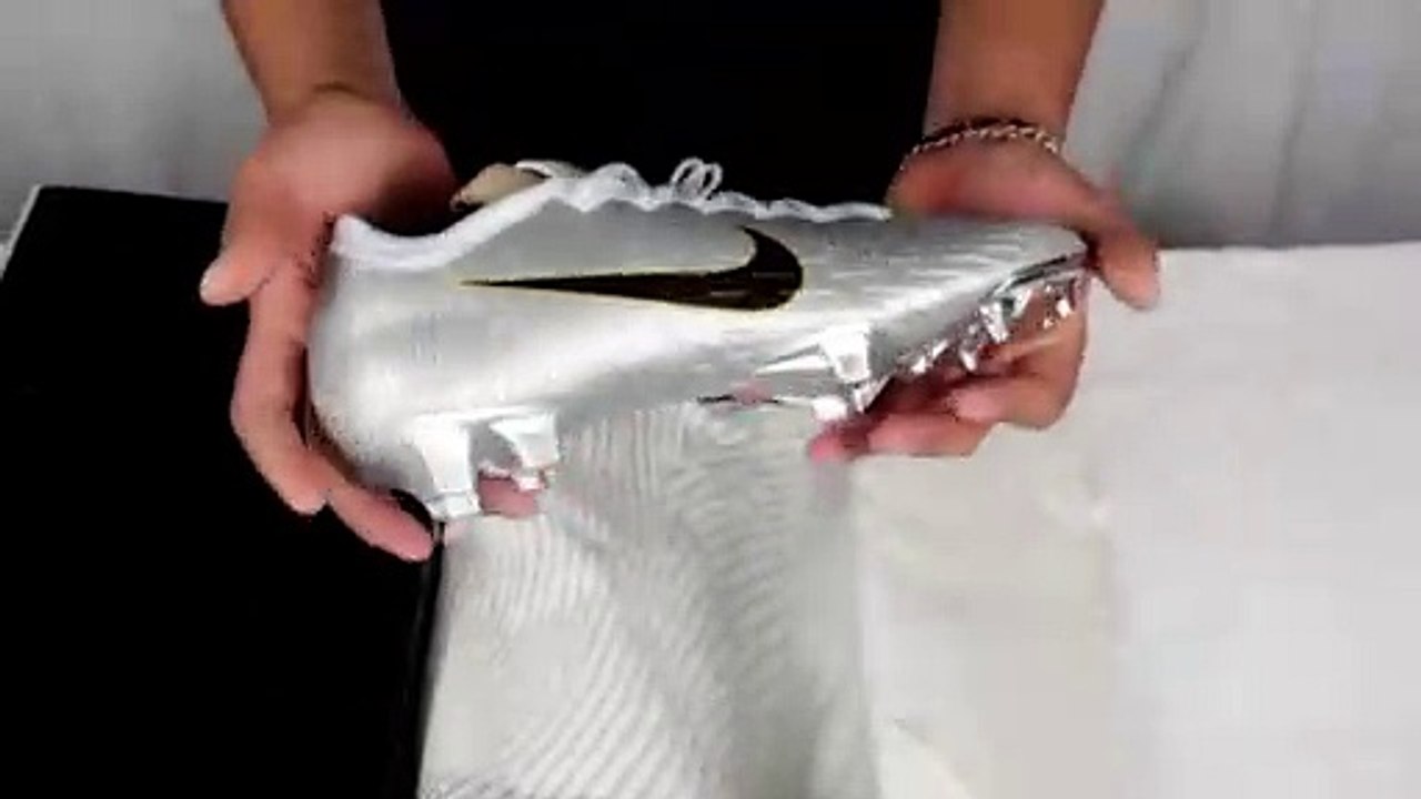 Estas son las nuevas botas de Modric