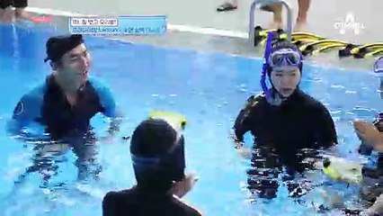 (반전) 프리다이빙 레슨에 앞서 선보이는 멤버들의 수영 실력!