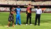 Big Bash League 2018: Bat lands on its side during Big Bash League toss | वनइंडिया  हिंदी