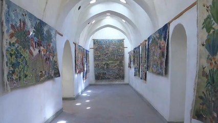 مركز فني يسعى للحفاظ على إرث مصر في صناعة السجاد اليدوية