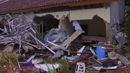 인니 쓰나미 재발 우려...초기 발표보다 파고 훨씬 높았다 / YTN