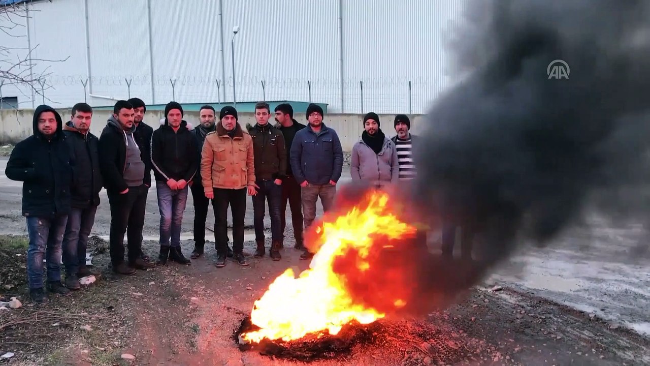 Fabrika işçilerinden eylem - KARABÜK