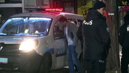 Otomobili merdivende asılı kalan alkollü sürücü: “Şoförüm arabayı bırakıp çekip gitmiş”