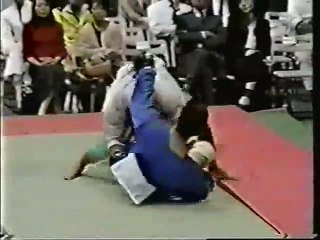 Egan Inoue vs Gono btw Rounds (1995 Lumax Cup JJJ Tournament)