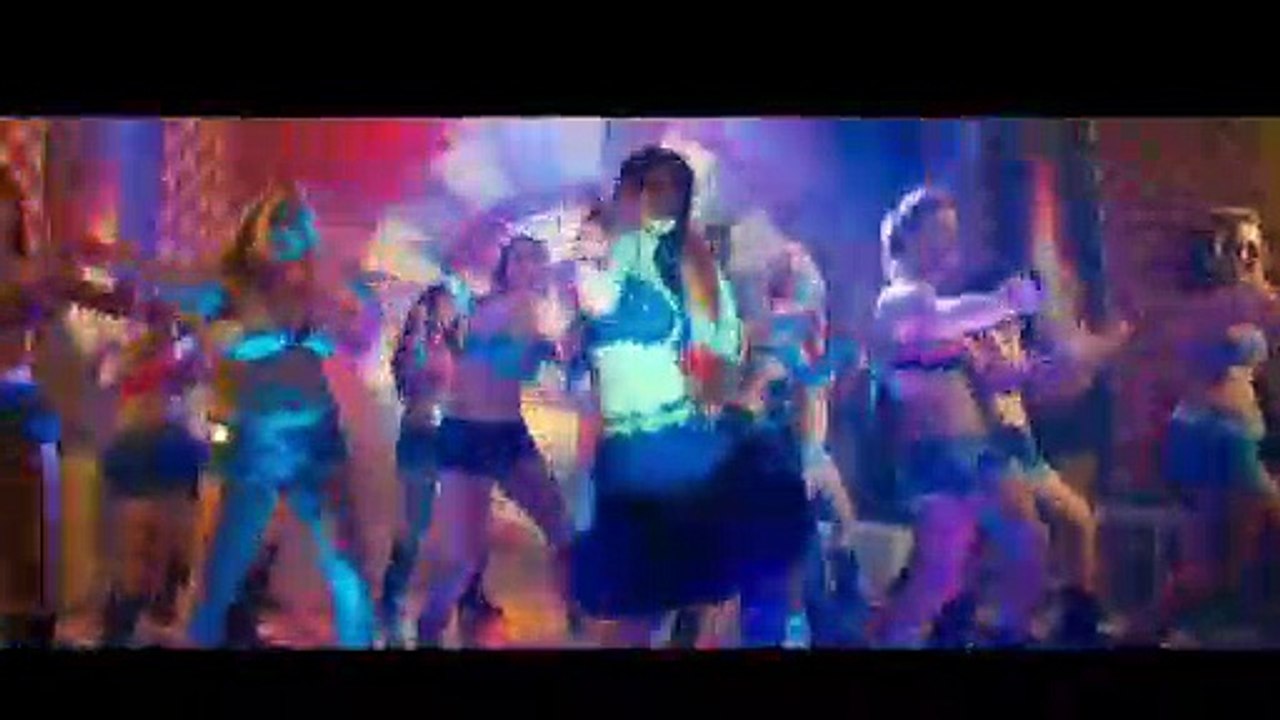 Laxmi Raai & Mythili Hot Item Song - Mayamohini - video Dailymotion