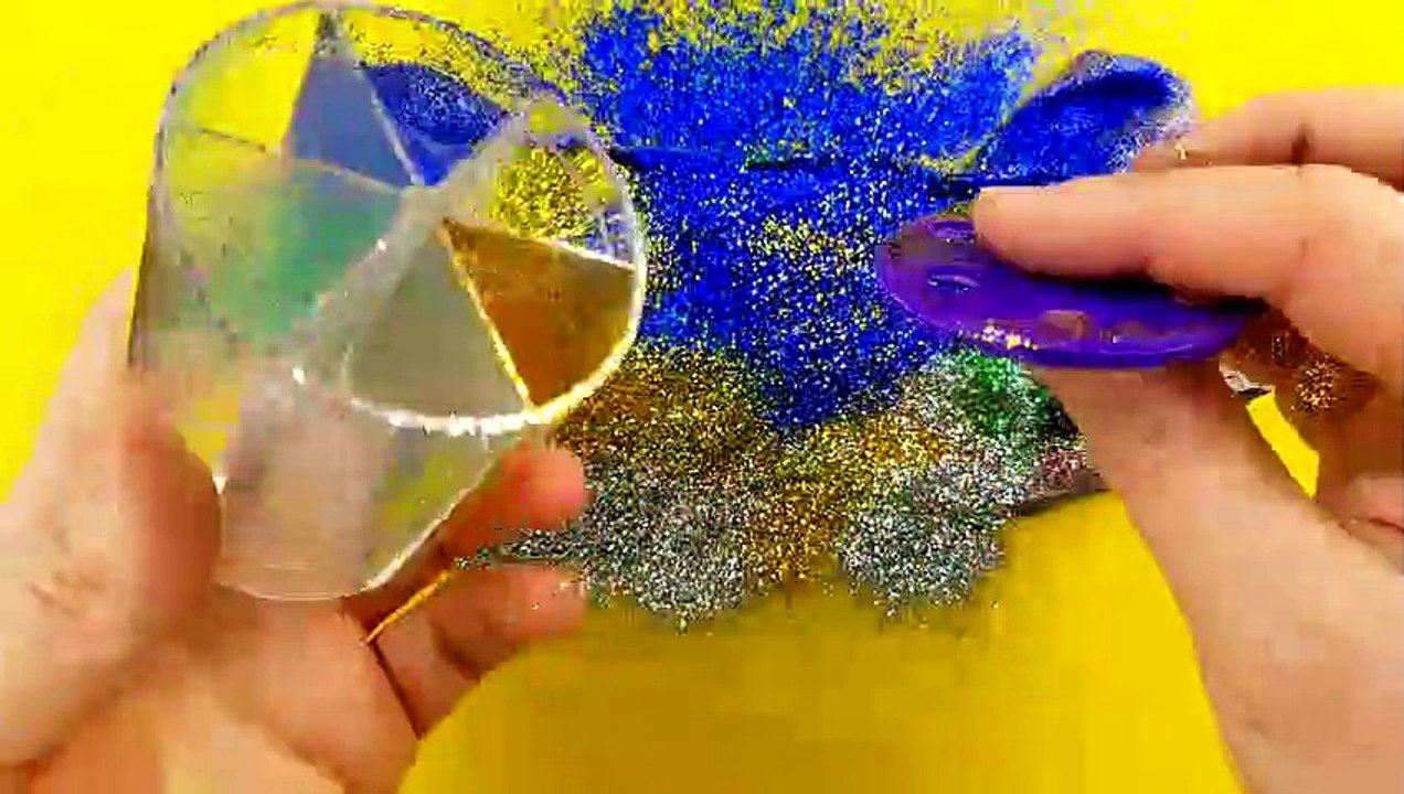 Adding Too Much Glitter Into Slime