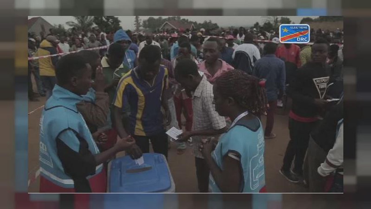 DRC elections:Hundreds vote without voting machines in Beni