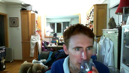 Wiwi égratigne "mirror mirror" de Marina Kaye