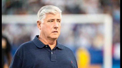 Décès de Sigi Schmid, l’ex-entraîneur de légende du LA Galaxy