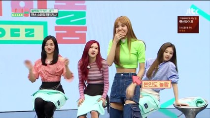 BLACKPINK Dance to Twice, Red Velvet, Gashina - FUNNY MOMENTS