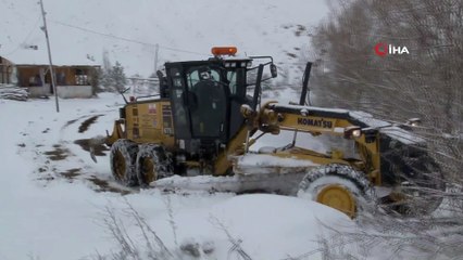 Karla mücadele çalışmaları havadan görüntülendi