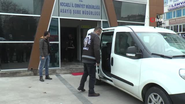 Önce Dövdüler, Sonra Gasp Ettiler