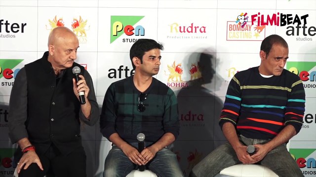 Anupam Kher advises Manmohan Singh during The Accidental Prime Minister Trailer Launch | FilmiBeat