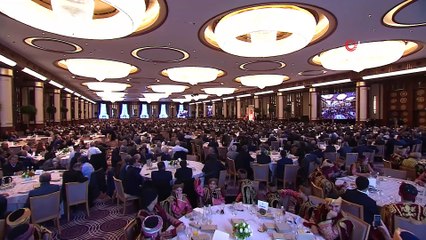 Cumhurbaşkanı Erdoğan: 'Ana muhalefetin başındaki zat önceki gün çıkmış şahsımı bu göreve meşru bir şekilde gelmemekle itham ediyor ve benim cumhurbaşkanım değilsin diyor. Senin cumhurbaşkanın olmaya meraklı değilim'