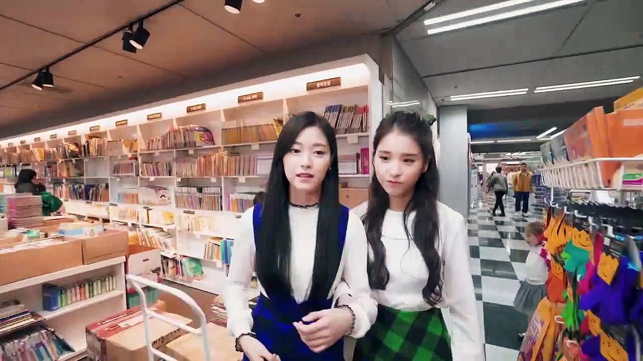 今月の少女＿ヒジン&ヒョンジン (LOOΠΔ/HeeJin&HyunJIn) 1st ファンサイン会の現場