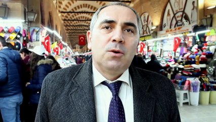 Yılbaşı öncesi tarihi çarşıda vatandaşlara fidan dağıtıldı - EDİRNE