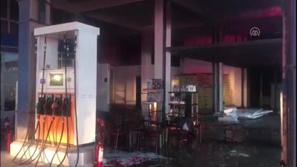 Akaryakıt İstasyonunda Patlama (2)