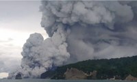 Status Gunung Anak Krakatau Naik Jadi Siaga