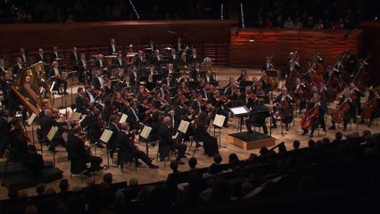 Download Video: Ravel : La Valse (Orchestre philharmonique de Radio France / Mikko Franck)