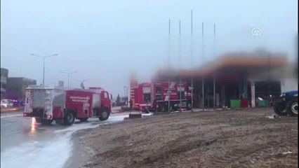 Tekrar) Akaryakıt İstasyonunda Patlama