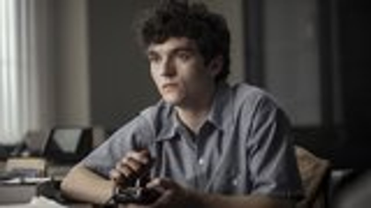 Netflix Reveals Launch Date and Trailer for 'Black Mirror: Bandersnatch' | THR News